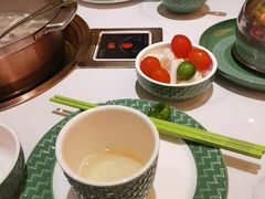 -润园四季椰子鸡火锅(卓越INTOWN店)