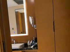 -武汉武昌站街道口华美达安可酒店