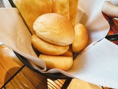 前菜沙拉面包-Macarena 玛卡莲娜西班牙餐厅