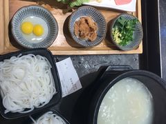 秀才菌汤过桥米线-米鲜剁椒米线(梅溪湖店)