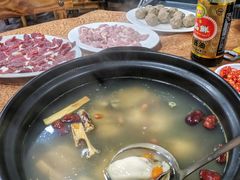 -濠轩阁特色生蚝火锅(水湾路店)