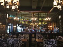 -爱啤精酿·民谣酒馆(滨江店)