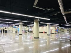 -人民广场(地铁站)