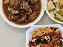 -瑜瑜饭馆