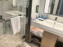-广州金沙洲希尔顿欢朋酒店