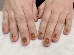 -爱空间美睫健康美甲