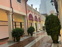 -佛罗伦萨小镇广佛名品奥特莱斯(疏港路店)