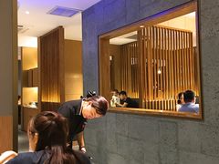 等位区-七欣天香辣蟹火锅(南京建宁路大观天地店)