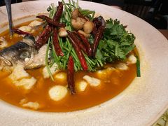 山茶油丹江大鱼头-清水亭湖北菜(大屯DT51店)