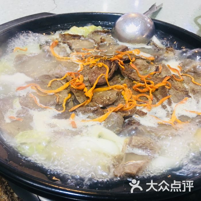 石锅牦牛肉图片