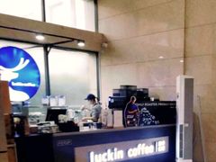 -瑞幸咖啡(经四路万达写字楼店)