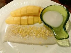 -Dang restaurant (patong phuket)