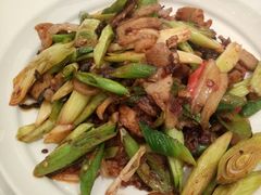 盐菜回锅肉-眉州东坡(春秀路店)