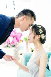 -易摄影婚纱摄影工作室