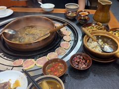 -阿山卓·野生菌火锅·纳西火塘烤肉