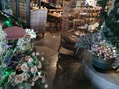 -胡桃里音乐餐厅(陶溪川店)(川湘赣菜·世界百大酒庄直供红酒·音乐表演)