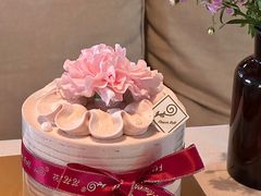 -花花卷卷·鲜食蛋糕(静安久光百货店)