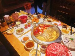 -大龙燚火锅(天钥桥路店)