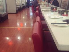 泉福居酱骨头自助美食-泉福居酱骨头自助广场(南大街商业步行街店)