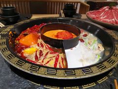 -味舵主重庆火锅(邓尉路店)