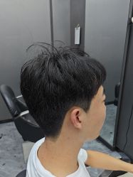-米可造型烫发染发