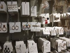 -H&M(华润万象城店)