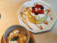 -彳亍咖啡·这里(水湾路店)