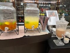 -圣丰索菲特·2 On 988 Café 自助餐厅