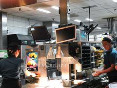-麦当劳(杭州东站高铁店)