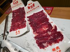-牛三斤潮汕鲜牛肉火锅(昌发展万科店)