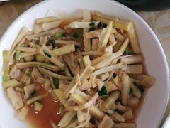 -天乐农家鱼头王(天目湖店)