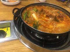 -喇喇排骨火锅·传统韩式脊骨汤(望京西园总店)