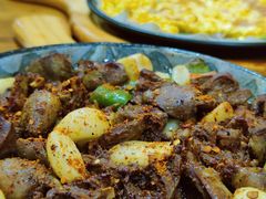 -老东镇啤酒屋海鲜加工·蒸汽海鲜·海鲜烧烤(台东店)