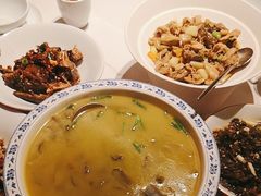 -状元人家·公园别墅衡东土菜(溪悦荟店)