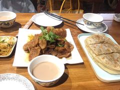 -蒙艾里民族传统菜蒙餐