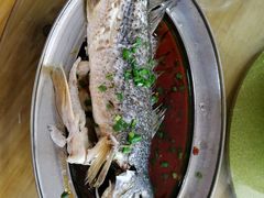 海鱼-红月湾海鲜饭店•沙滩海景(双月湾店)