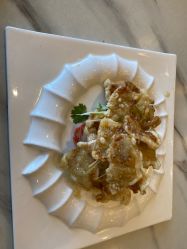 -鑫淼餐饮娱乐中心(江东街店)