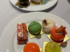 -武汉世茂希尔顿酒店·汇·全日餐厅