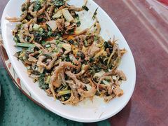 -雄仔农家菜馆·特色葱油鸡(六祖店)