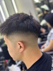 -尤司男士国潮理发馆