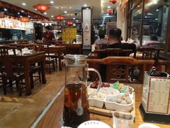 -那家老院子东北菜·饺子·小鸡炖蘑菇(艳华街店)