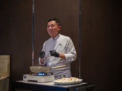 -运·中餐厅(成都华尔道夫酒店)