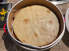 -三人行骨头王火锅(长寿店)