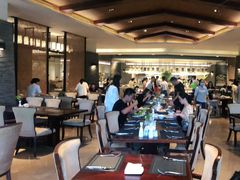 -三亚湾海居铂尔曼度假酒店