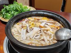 -菌之家·专业纯野生菌火锅·特色炒菌