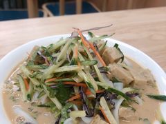 一品凉皮-筋饼豆腐脑一绝