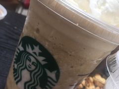 -星巴克(广州中华广场B1层店)