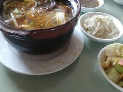 -闫家驴肉老店(华电一校店)