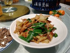 -俭朴菜(鲁磨路店)