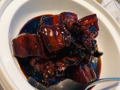 百叶结红烧肉-屋里厢上海菜馆